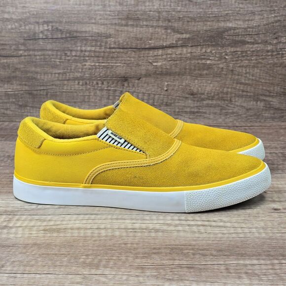 Nike SB Zoom Verona Slip Premium Men\'s Sz 8.5 Yellow Suede Sneakers (DM4424-700) main image 4